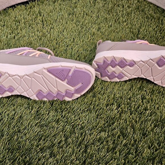 Vionic Zeliya Gray Women’s Sneakers – Size 9 – New in Box 🌸 - Picture 6 of 7
